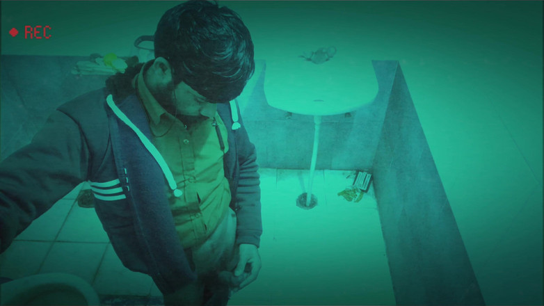 Brijesh 270: Üvey oğlumun banyoda tek başına ne yaptığını takip ediyorum