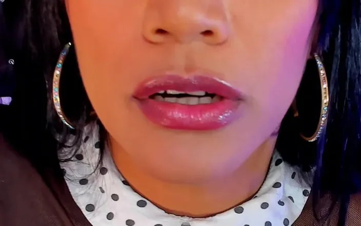 Kelli kumar: That Little Mouth Around the Wet Penis