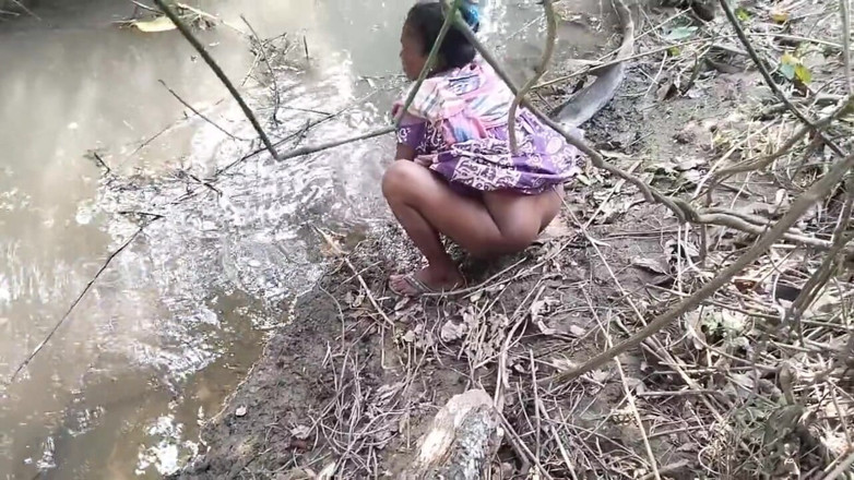 Pumi: Utomhussex i min desi bhabhi