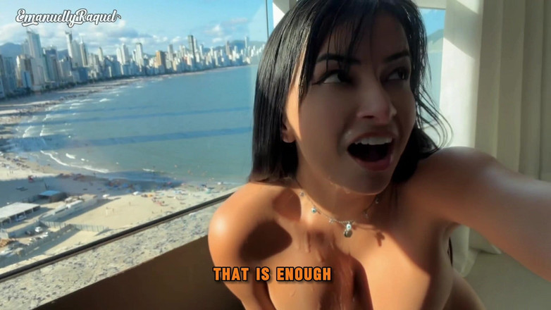 Emanuelly Raquel: Toată lumea vedea public și ejaculând pe balconul din fața plajei!!