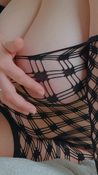 Grote MILF Borsten En Doorzichtige Lingerie. Het Is Spannend.