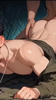 Soldado femboy recebe sua bunda apertada destruída durante o serviço obrigatório
