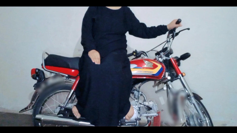 Silent boy: Bike Rider Girl First Time Meeting with Boyfriend