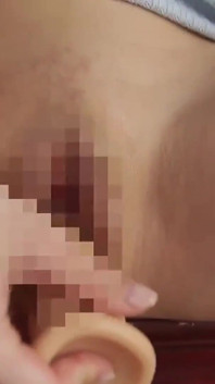 Elegancki na zewnątrz, napalony w środku, napalona gospodyni chce seksu każdego dnia. Część 2