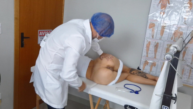 ksalnovinhos: สูตินารีแพทย์ของฉันเอานิ้วรูตูดฉันแล้วยังเย็ดหีฉันอีก