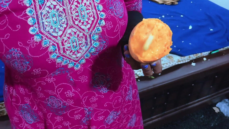 Tamil lesbian: Po sesji casual talk o filmach porno