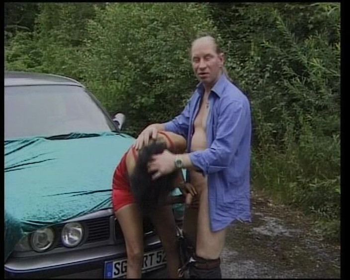 Deutsche Damen: Doamna negresă a primit o încărcătură mare de spermă caldă după...