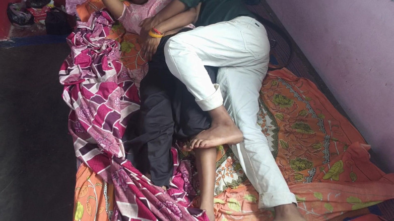 Sobha rani: Dívka Ki Mast Relai Video Hit Video