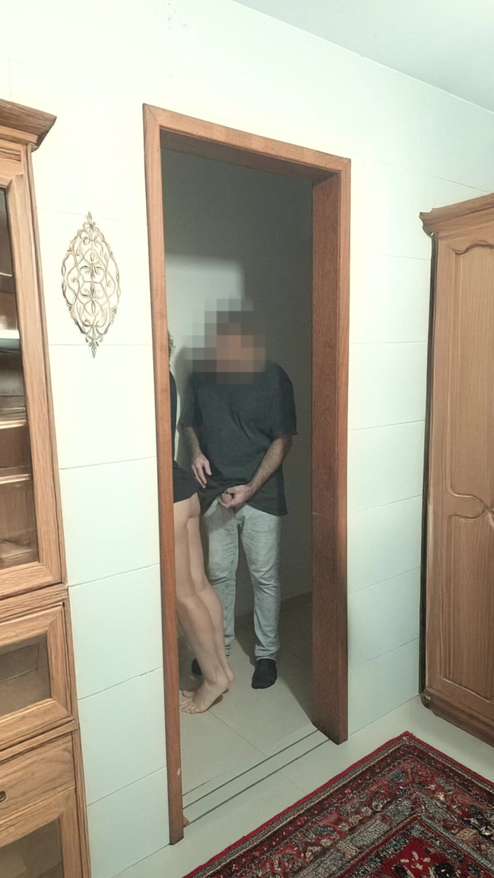 Branquinha De Leite: Allein mit Freundin verheiratet – Blowjob im Flur und Sex im...