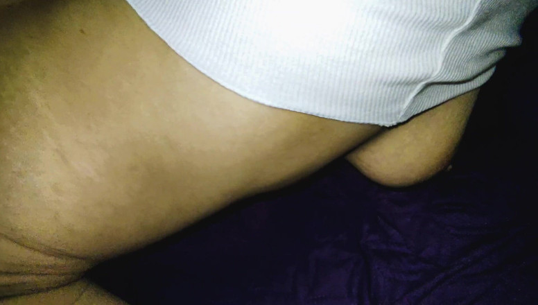 Hotlia: Manželka prosí, aby zpomalila, ale nikdo ji neposlouchá - anální sex