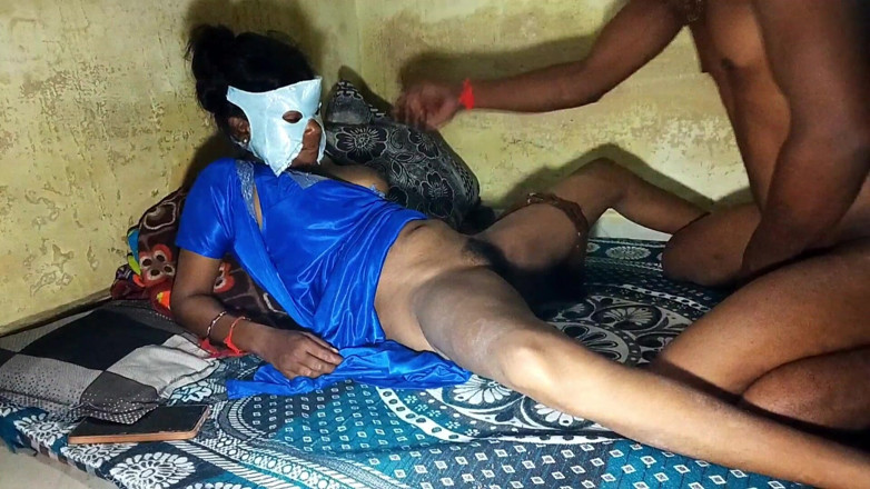 RealBamperKing: Sexul soției indiene desi Amagine