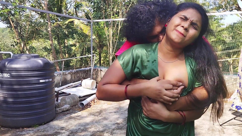 Vaigavarun45: Buiten de deur seks, Vaishnavy en Sharun Raj buitenshuis romantiek...