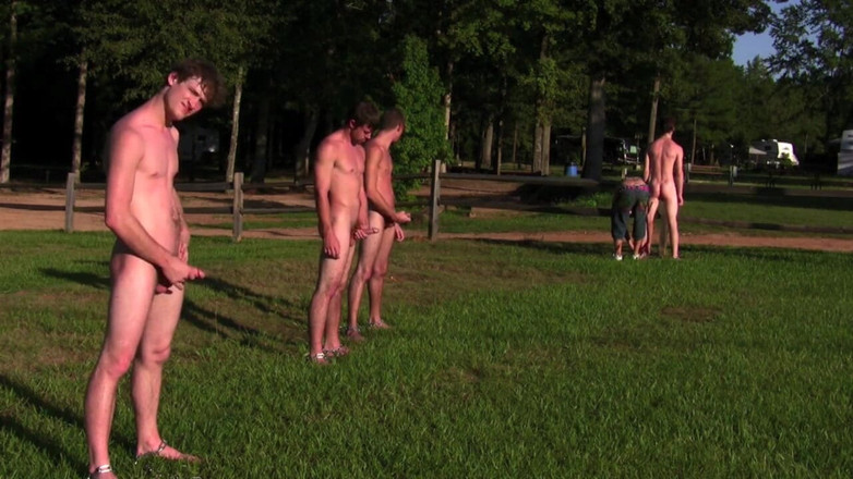 Dream Boy Bondage: Tábor padoucha - kapitola 2