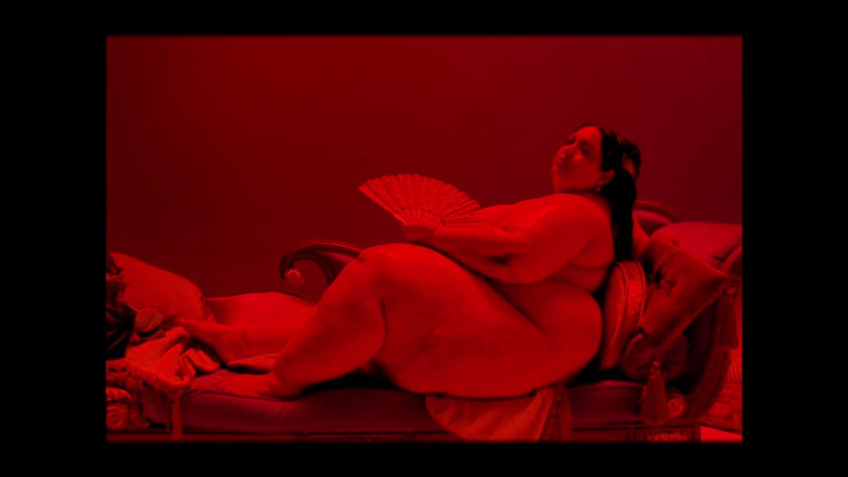 Piper Blush: Red Latex Vid
