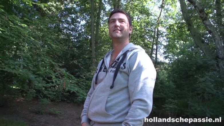 Hollandsche Passie: Esmee Is Fucked in Public