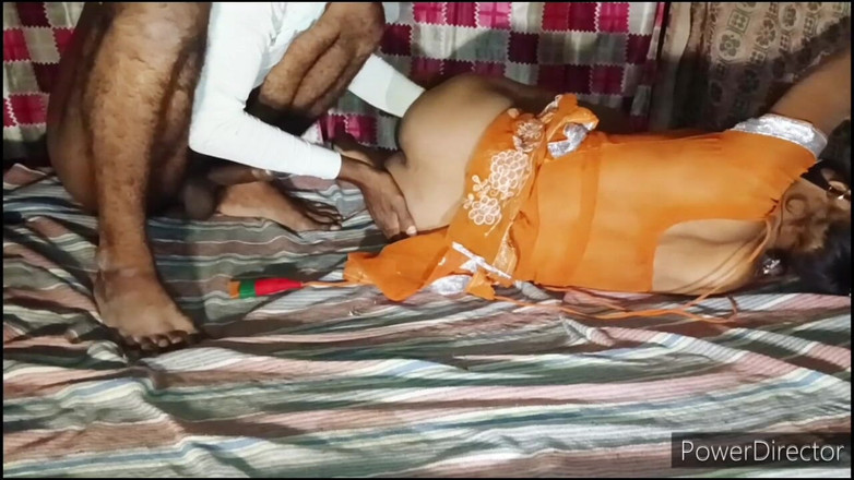 Laxmi deshi: Hot girl Ấn Độ 18 tuổi đụ mạnh