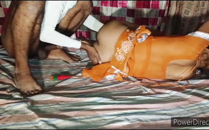 Laxmi deshi: Fată indiancă sexy de 18 ani se fute tare