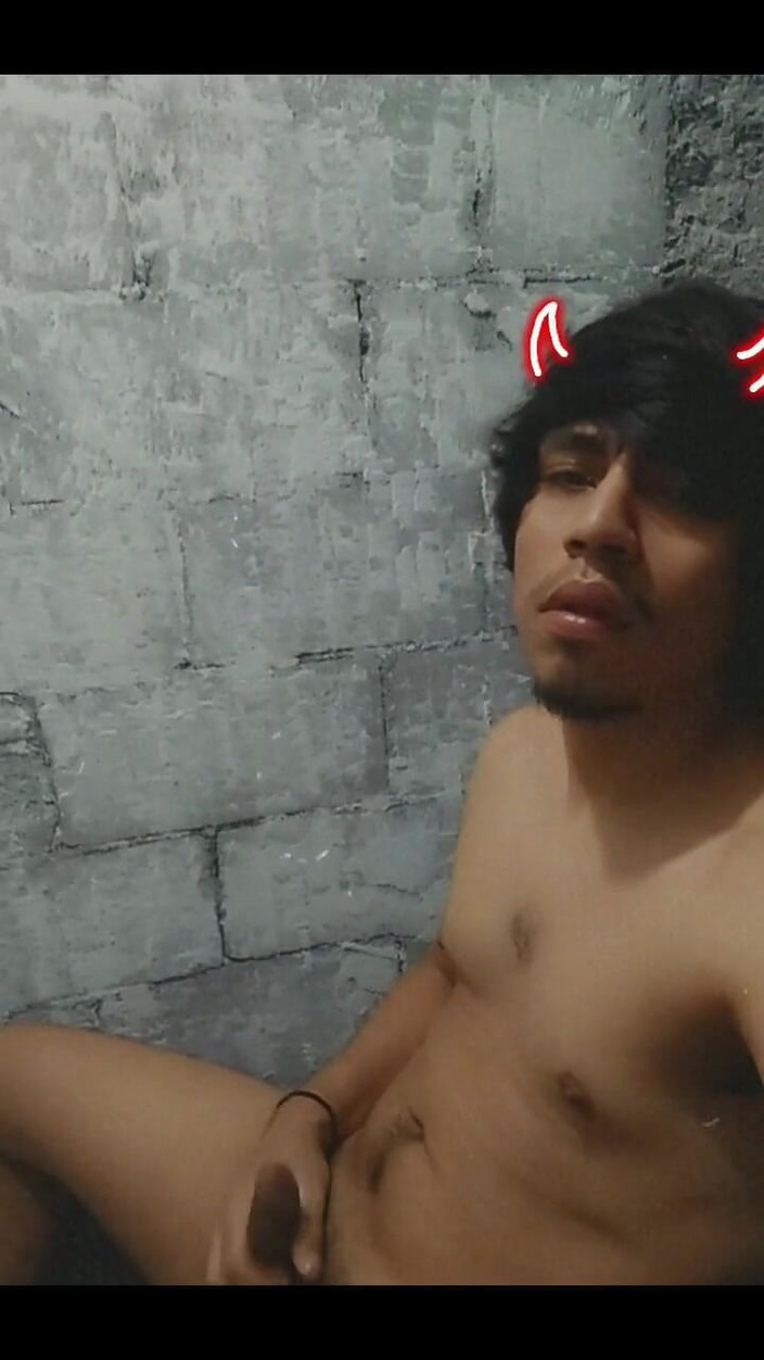 AlexAlejandro13: Lucifer