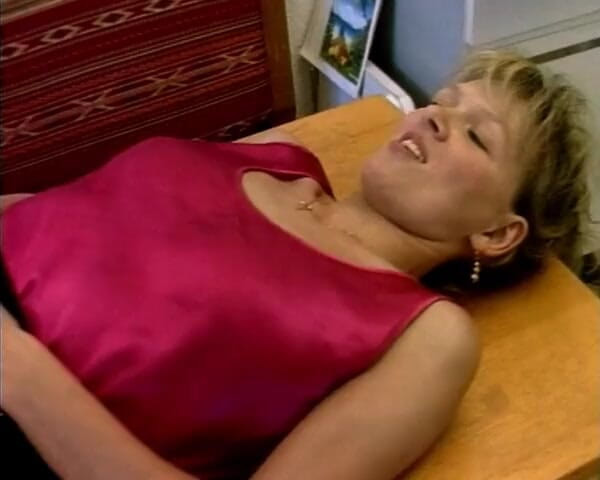YOUR FIRST PORN: ओह लोरेट: तुम बहुत कामुक हो
