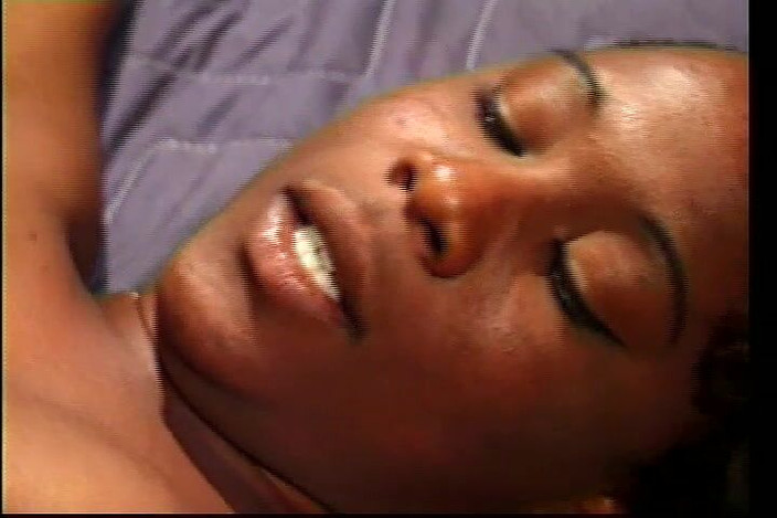 CBD Media Interracial: 大きなアフリカのお尻が建設現場で犯される