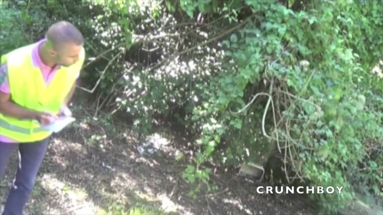 Crunch Boy: エリスはクルージングの森で若いストレートアラブに犯さ