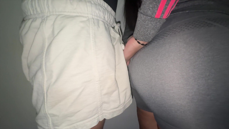 CoupleOfHotSins: Mulher Desconhecida Toca No Pau De Um Estranho