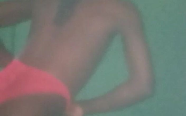 Badman4606: Połykam moją spermę i smakuje dobrze