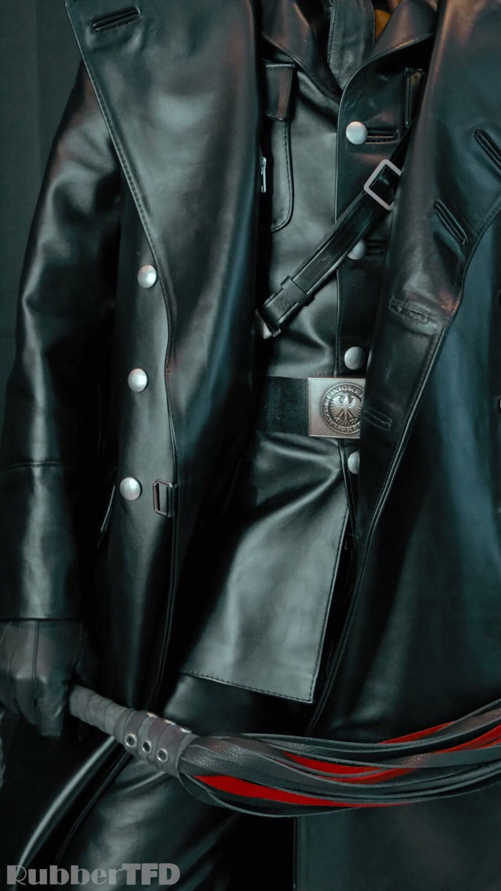 RubberTFD: VK Leather Vibe