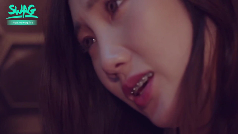 SWAG.live: Top Aziatische hotelmeisjes: masturberen, zuigen en geneukt worden.