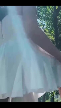 I Like to Walk Along the Street Like a Princess