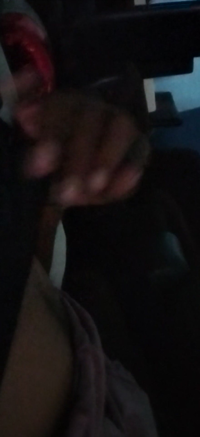 AlexAlejandro13: Me Agarro La Noche