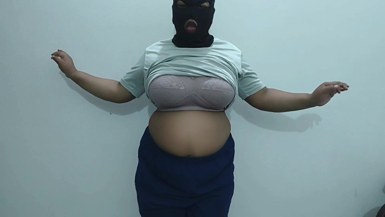 Niharika Thakur: Videochat s indickou holkou Rohini