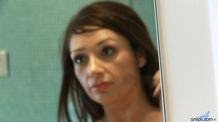 Anilos: Big Booty Shower