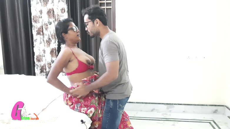Horny_Bong: Ofis patronu çalışanlarının ateşli karısını nasıl sikiyor izle - Hintli desi porno