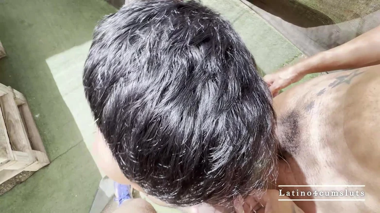 Latino4cumsluts: 2 큰 라틴. 1 단정치 못한 구멍