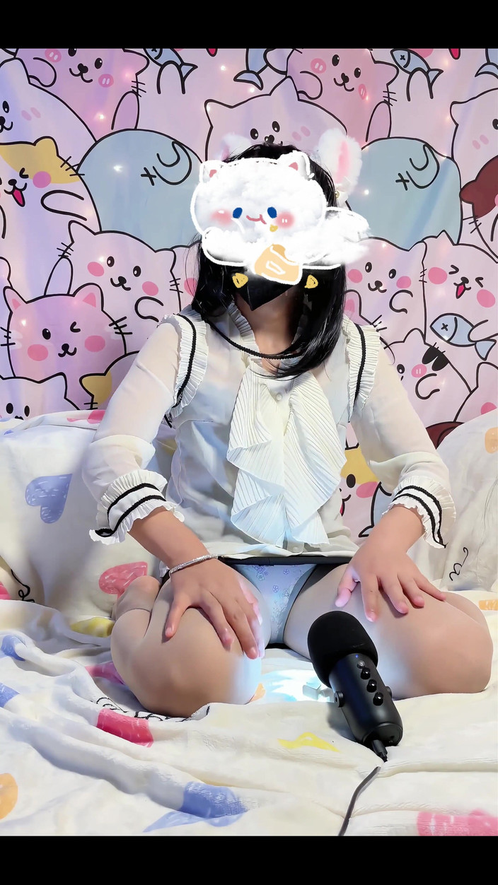 sisfetish: Sự cọ xát nhẹ nhàng của Asmr, hấp dẫn bạn...