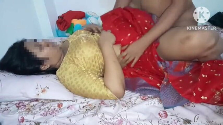 roshni-atif: Ấn Độ bhabhi làm tình với anh rể / Roshni-atif