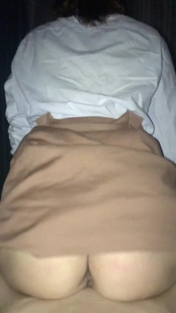 Good_view: 내 상사는 기업 후 나를 따먹고 좋은 섹스에 대한 보너스를 주었다.