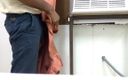 Satin and silky: Ngocok kontol pakai kain sutra warna oranye di kantor (36)