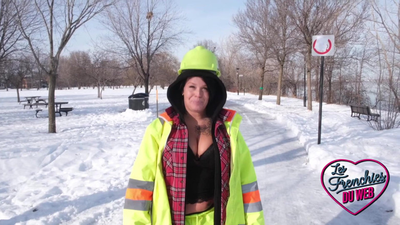 The Frenchies of the web: Eva, eine freche quebecerin mit dicken titten