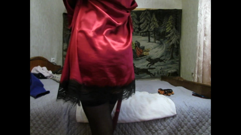 SexyAnka: Branlette sur le cul de cette salope mature