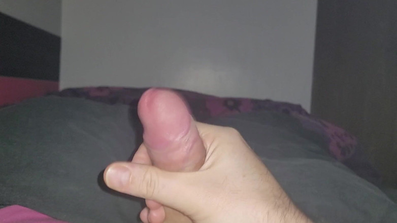BigTimeWanker: Close-up cum shot from British Stepdaddy having a wank