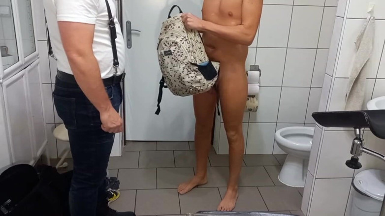 Master Dansan: Inspection d'un garçon