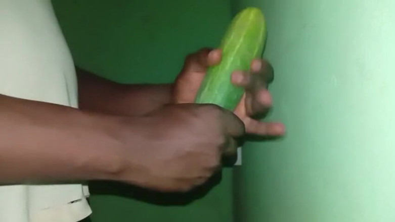 Badman4606: Ich streichcke meine gurke schön und langsam