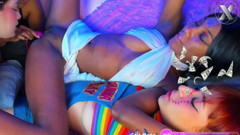 Feet Lovers club: Кицька мінет до стогону від задоволення