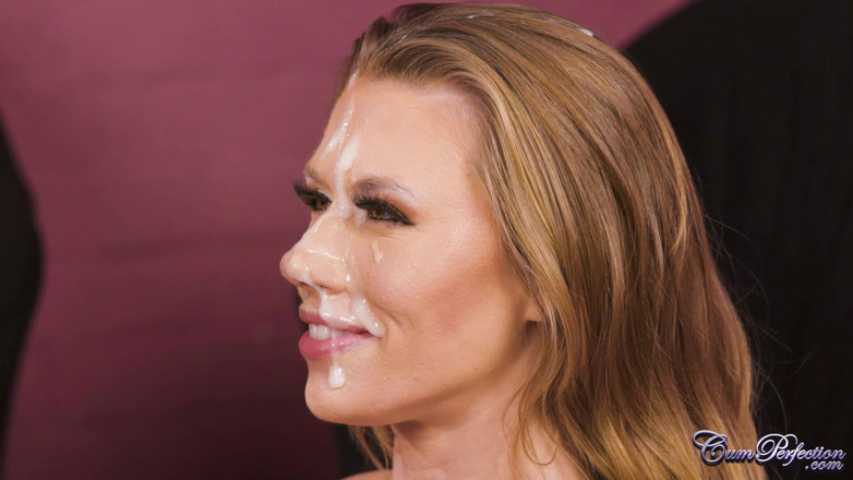 CumPerfection: Sexpuppe