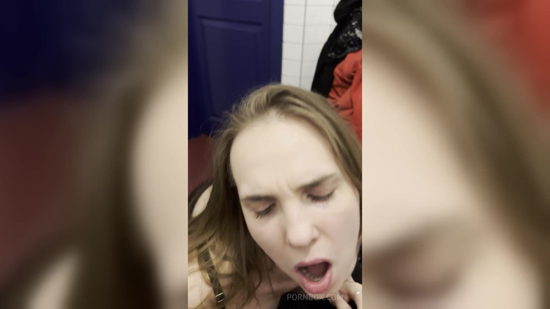Ellie Wild: Saje prvního chlapa, kterého potká v nočním klubu
