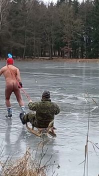 Dray Slave on the Ice