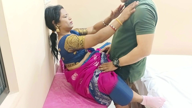 Popmini: Bini panas India miang yang baru berkahwin berkongkek tegar dengan...