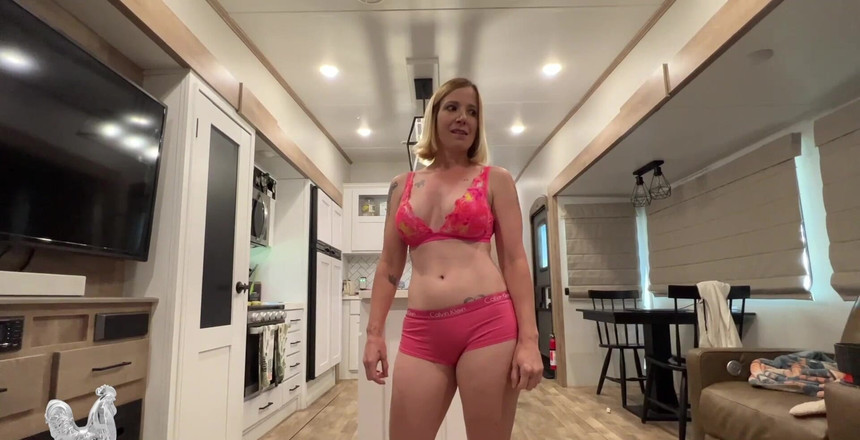 Jane Cane: Blížíme se v pátek ráno... Vydírám moji macechu, aby mě...